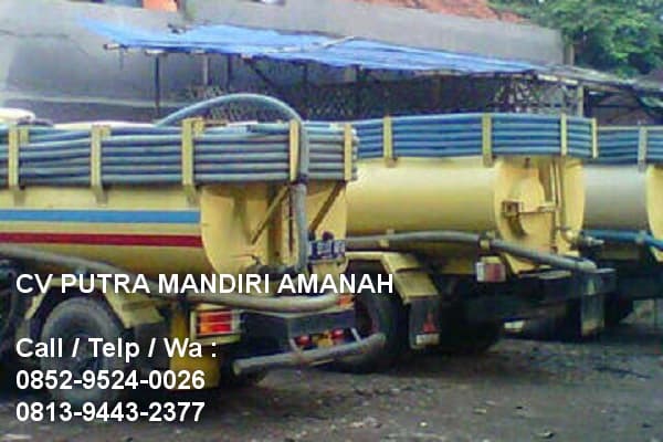 10. Pentingnya Sedot WC Jakarta Berpengalaman di Lingkungan Padat Penduduk.jpg