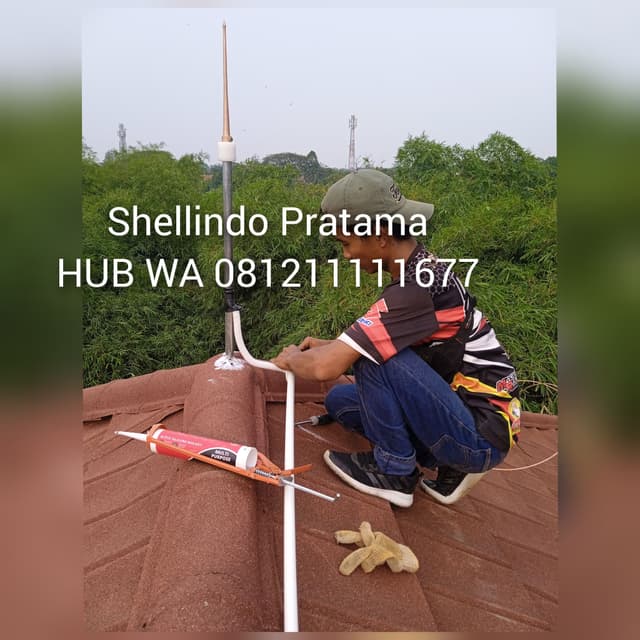 PENANGKAL PETIR BOGOR.jpg