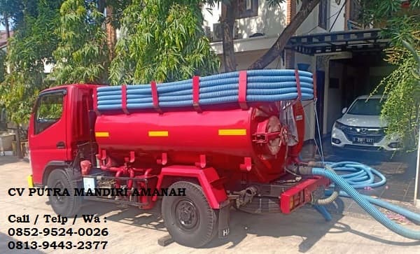 2. Jasa Sedot WC Surabaya, Berpengalaman dengan Tenaga Ahli.jpg