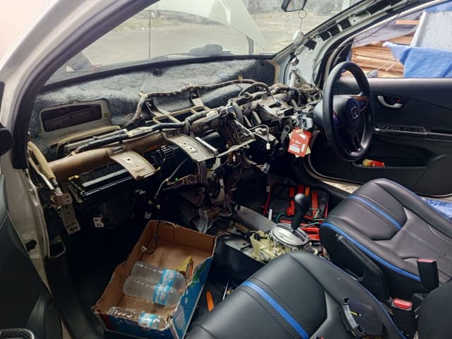 WhatsApp Image 2025-03-25 at 13.20.34.jpeg