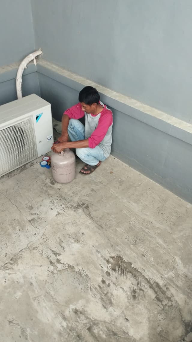 WhatsApp Image 2024-01-26 at 07.59.19.jpeg